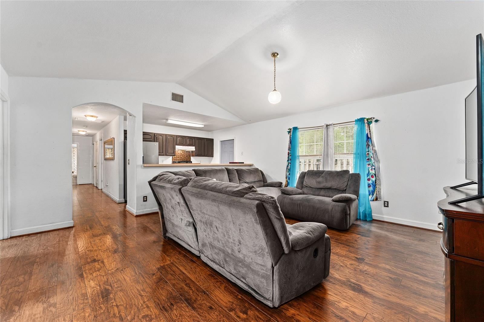 Image 10 of 68 For 737 18th Street