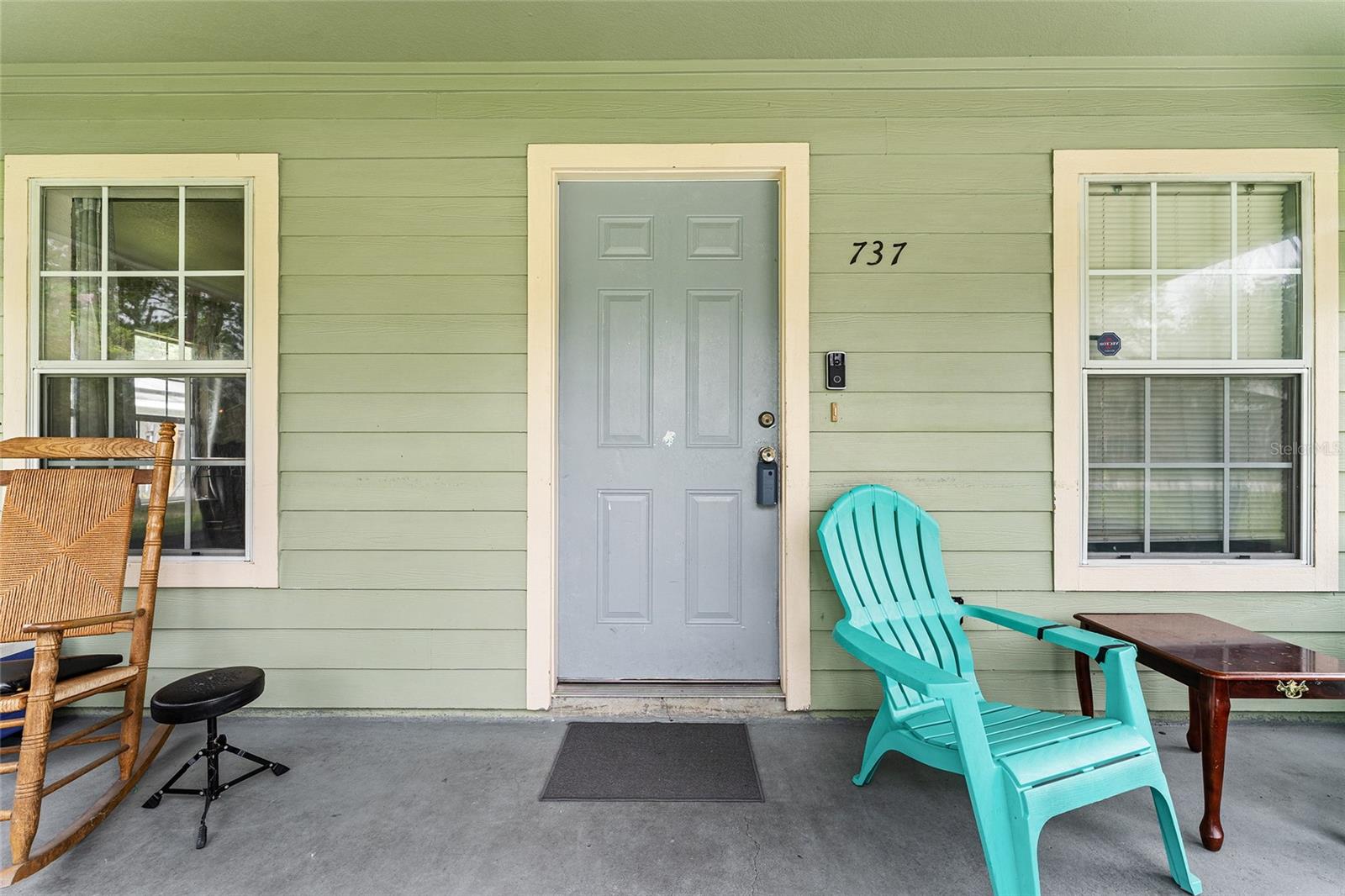 Image 3 of 68 For 737 18th Street