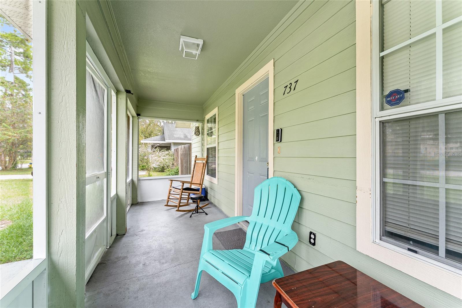 Image 4 of 68 For 737 18th Street