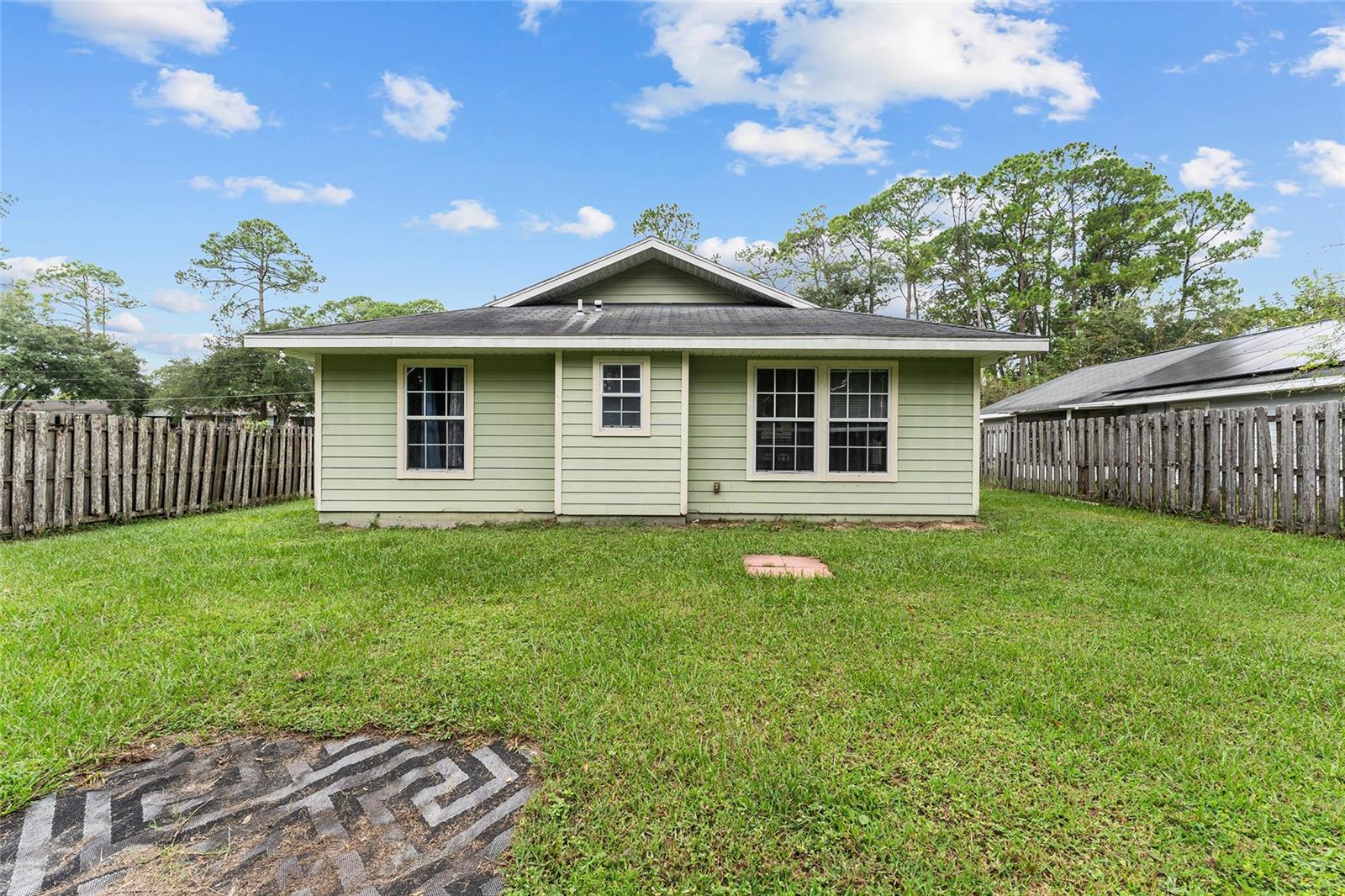 Image 44 of 68 For 737 18th Street