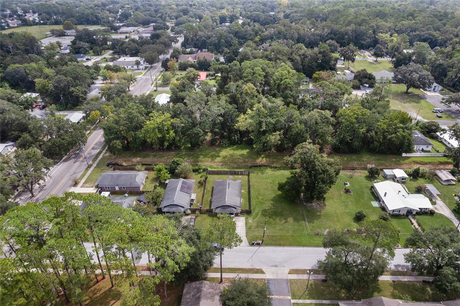Image 51 of 68 For 737 18th Street