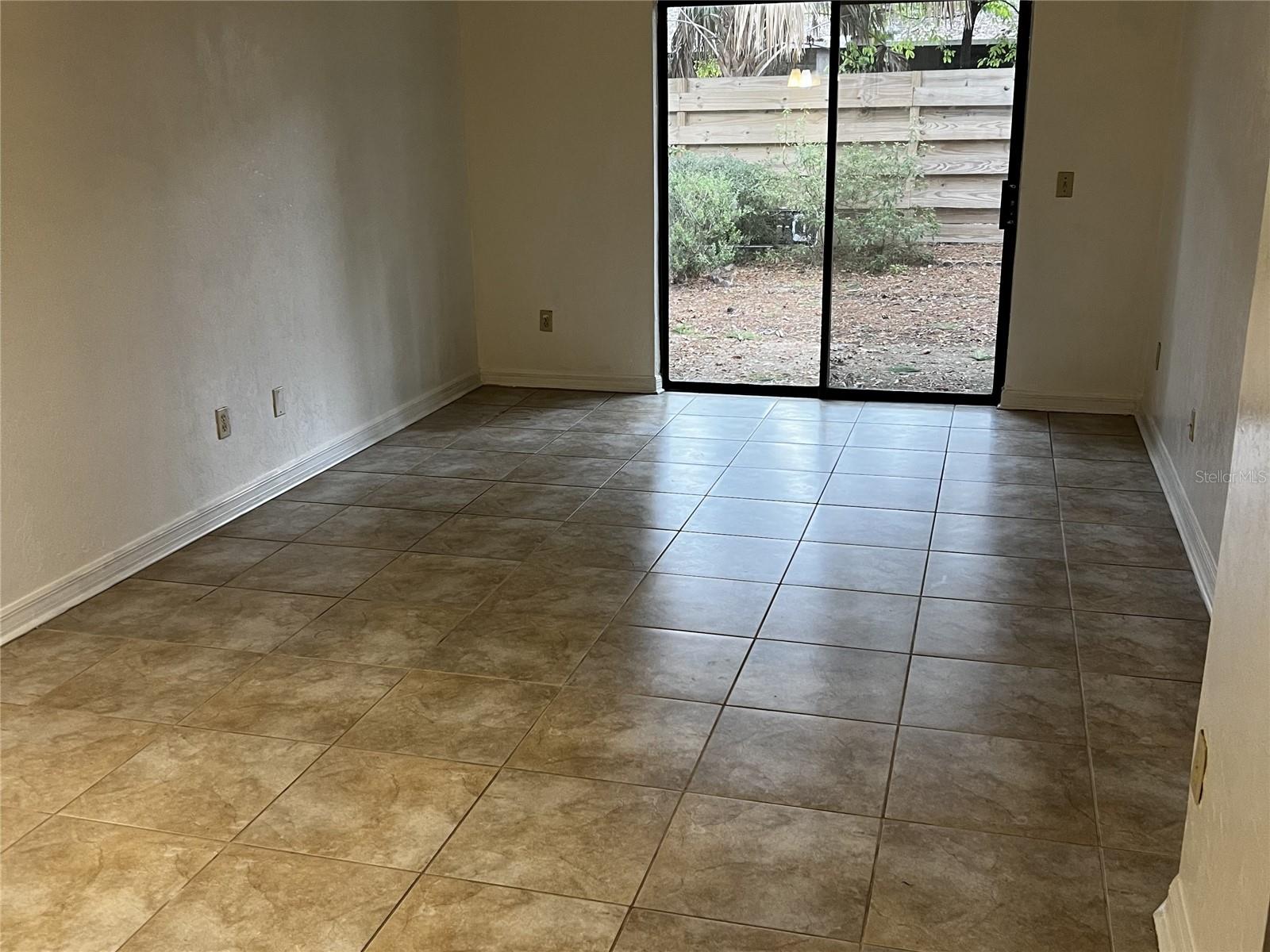 Image 4 of 12 For 3401 52nd Terrace