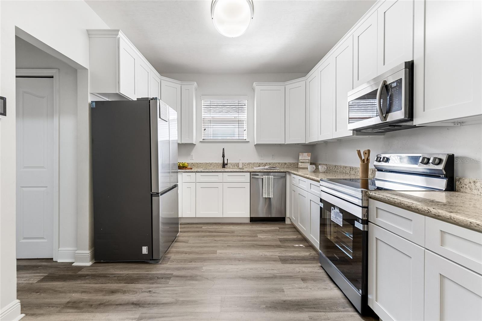 Image 8 of 24 For 8888 79th Avenue