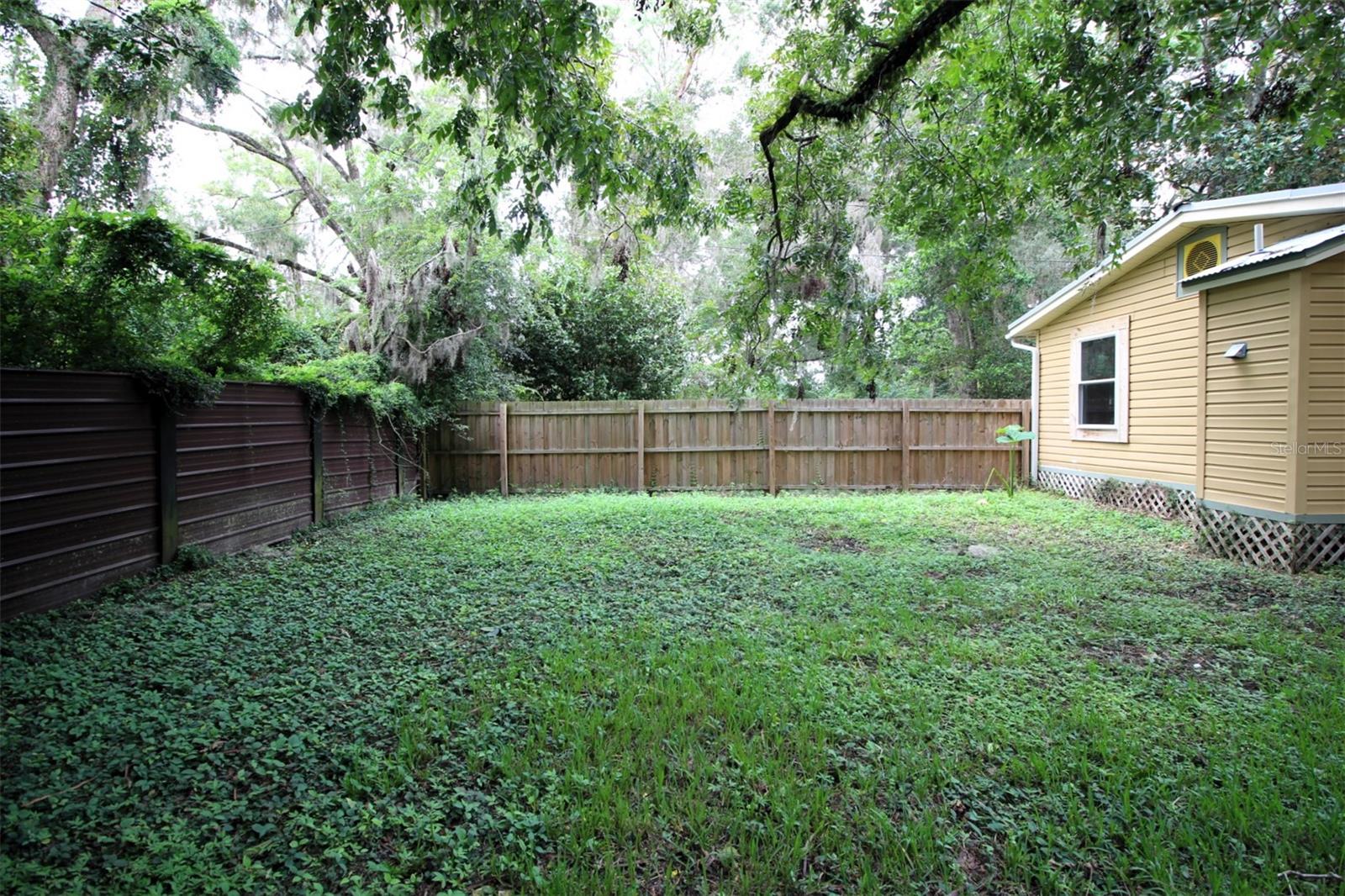 Image 17 of 19 For 17091 138th Lane