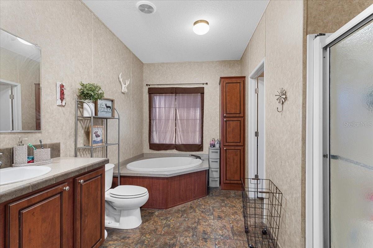 Image 15 of 45 For 28024 142nd Avenue