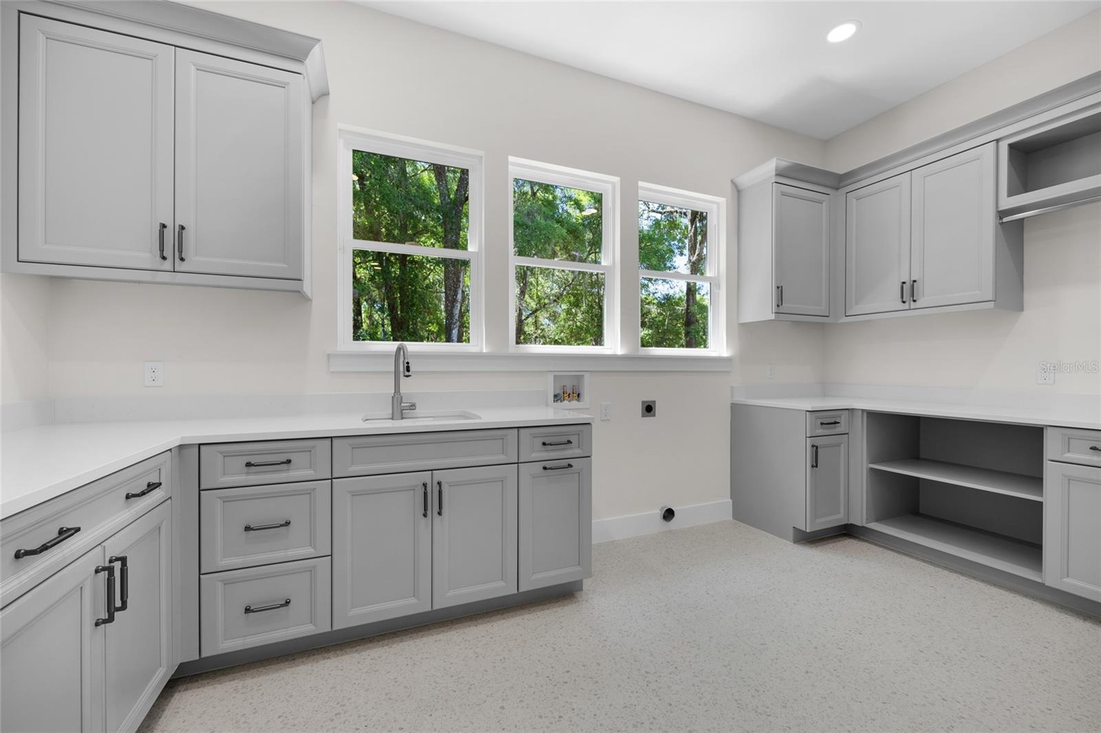 Image 19 of 19 For 5864 90th Street