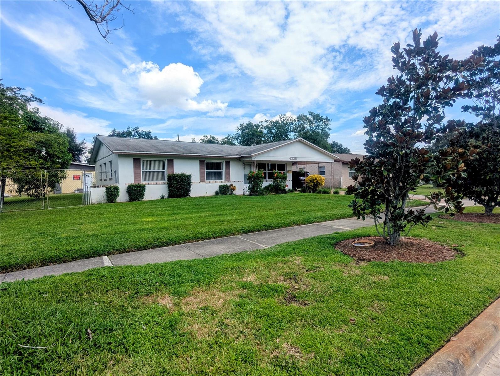 Image 3 of 8 For 4238 Lake Richmond Drive