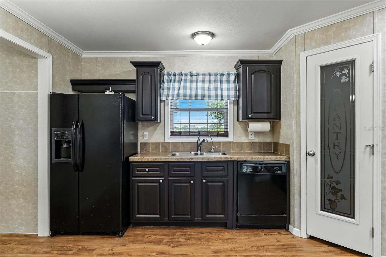 Image 14 of 45 For 699 57th Court Road