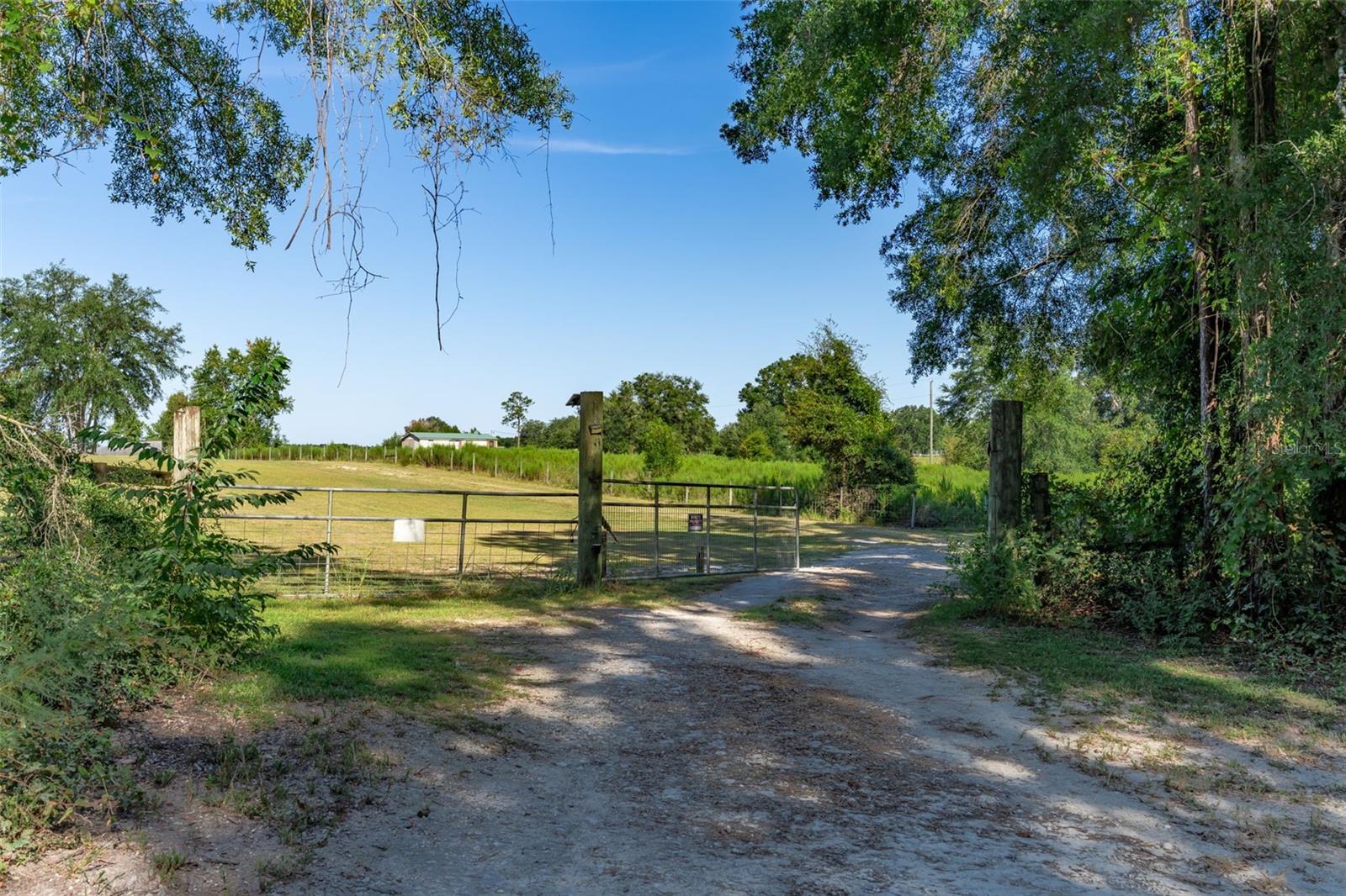 Image 31 of 45 For 699 57th Court Road