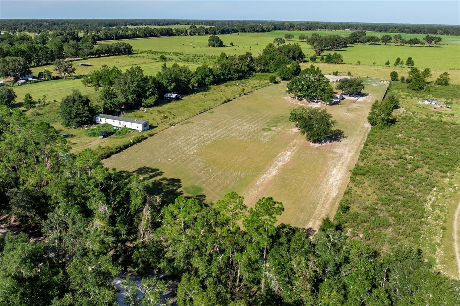 Image 36 of 45 For 699 57th Court Road
