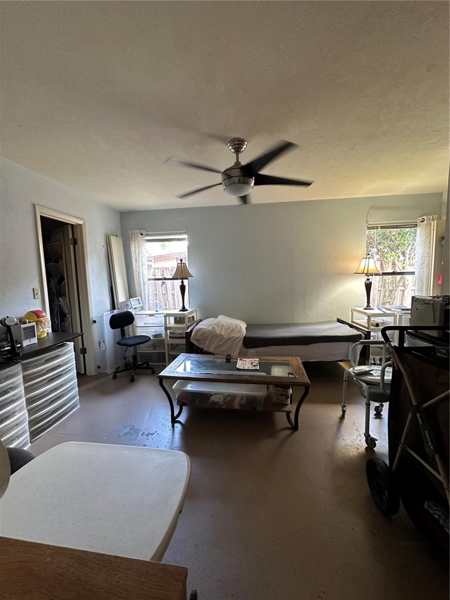 Image 11 of 14 For 8637 42nd Drive