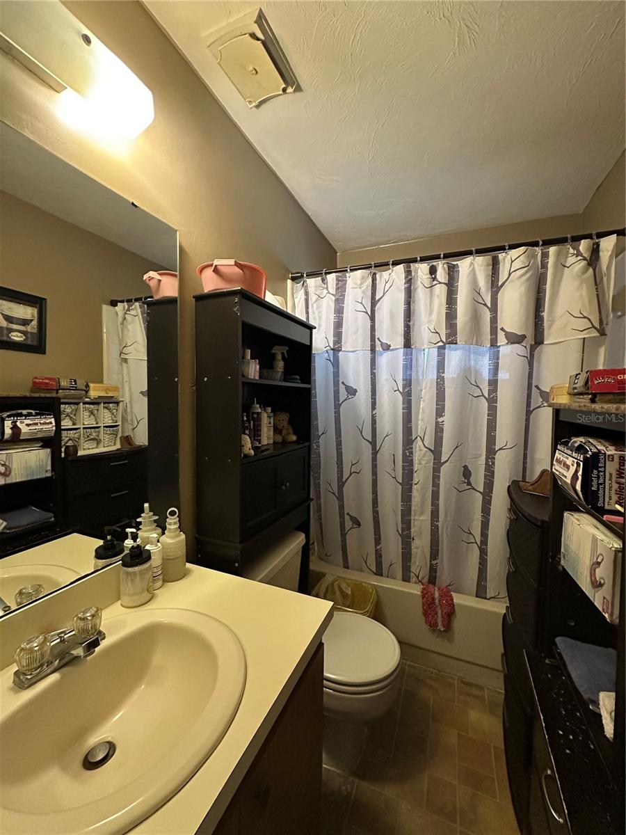Image 12 of 14 For 8637 42nd Drive