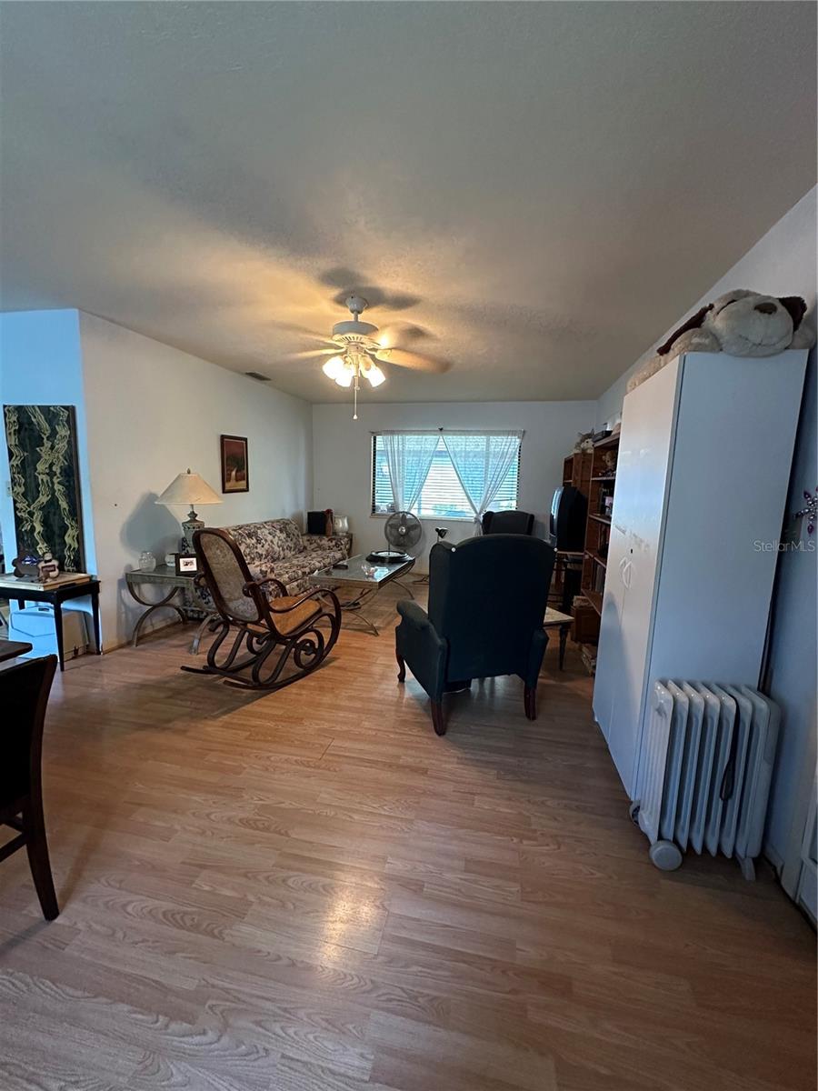 Image 8 of 14 For 8637 42nd Drive