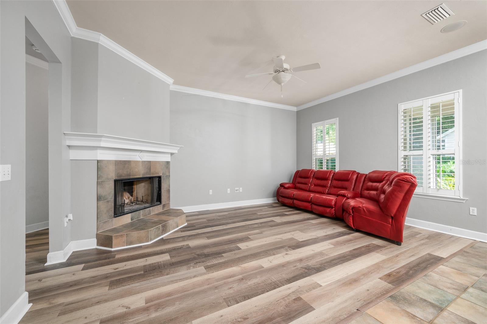Image 12 of 52 For 9225 26th Avenue