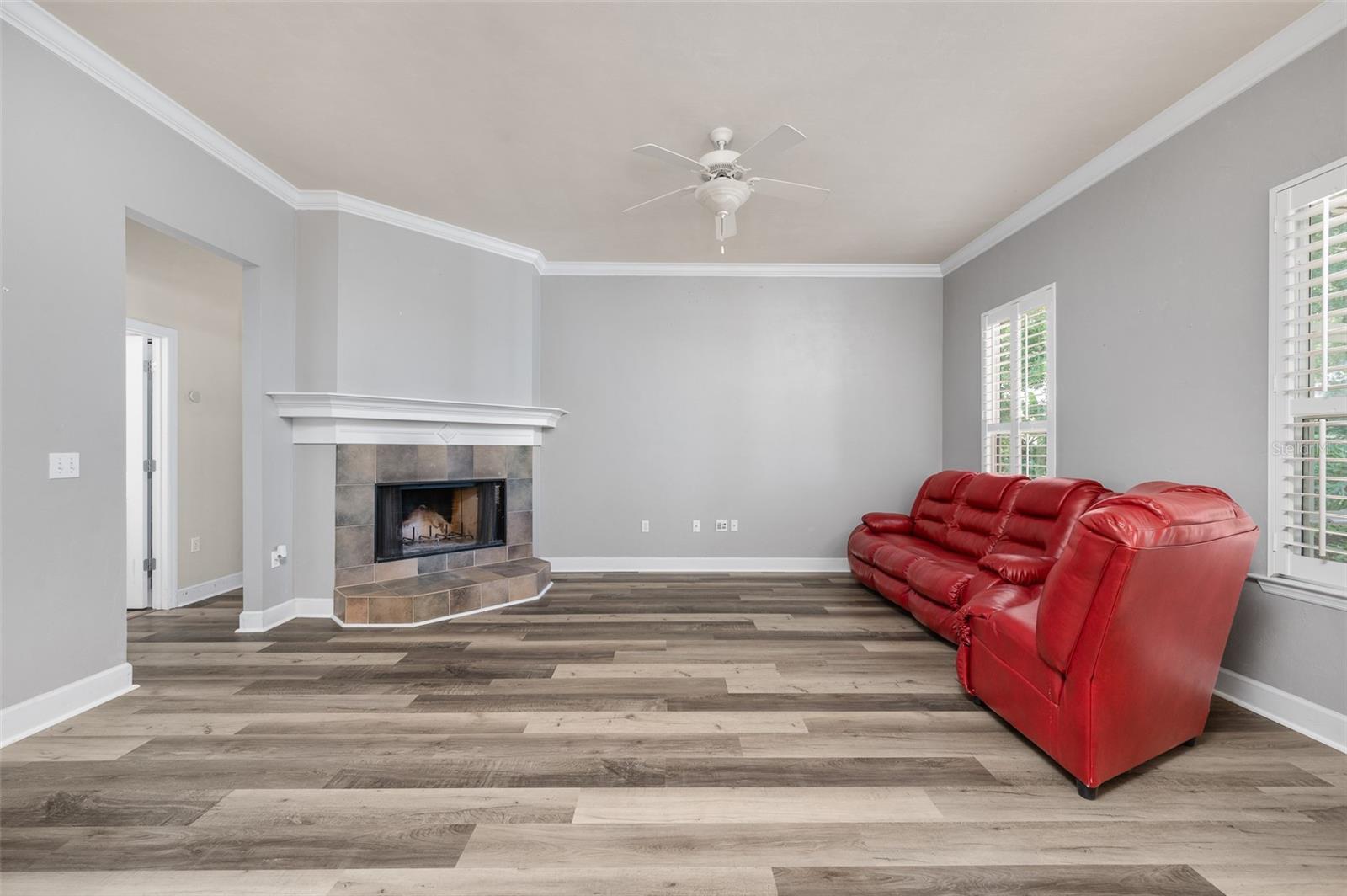 Image 13 of 52 For 9225 26th Avenue