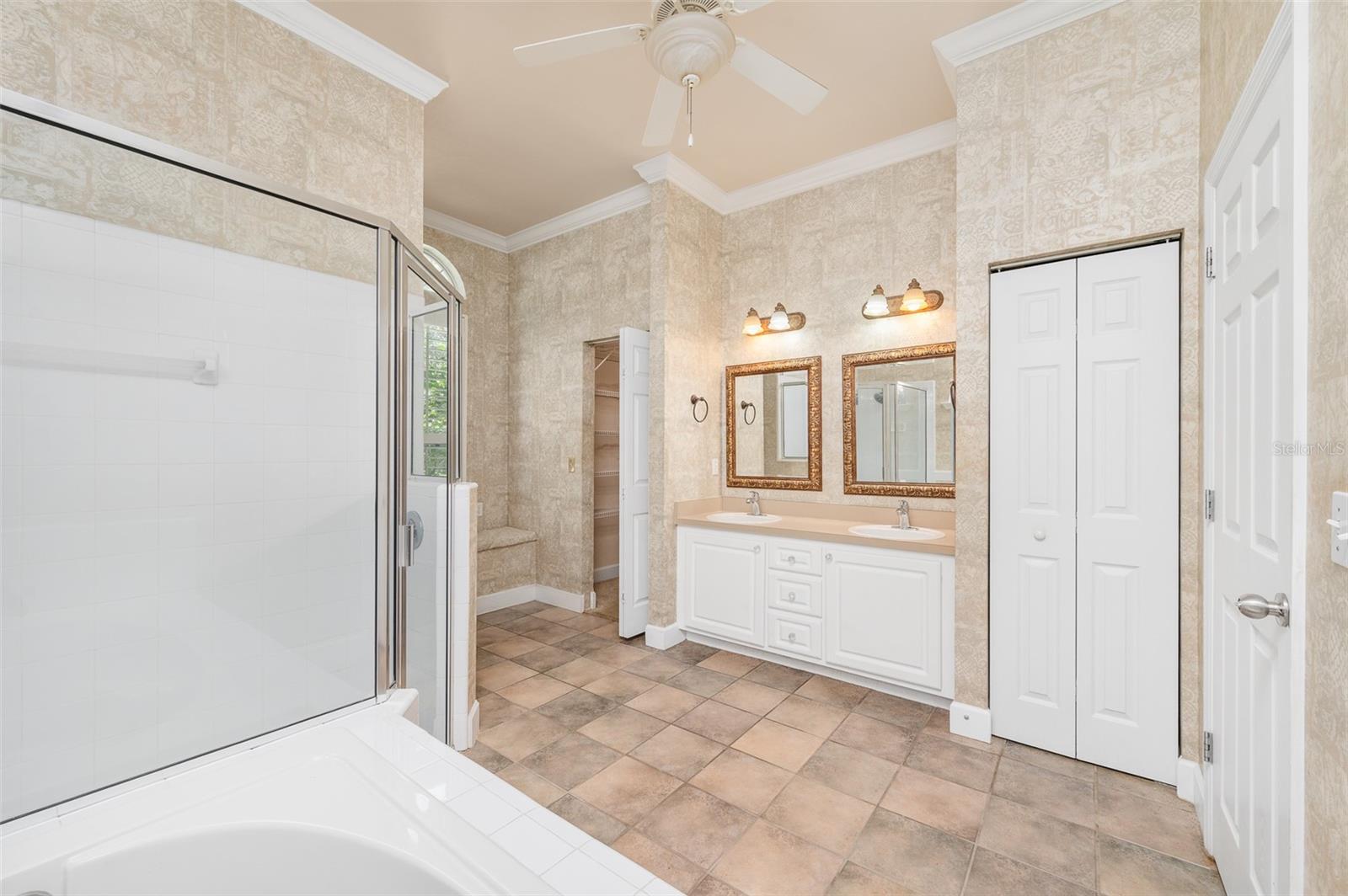 Image 18 of 52 For 9225 26th Avenue