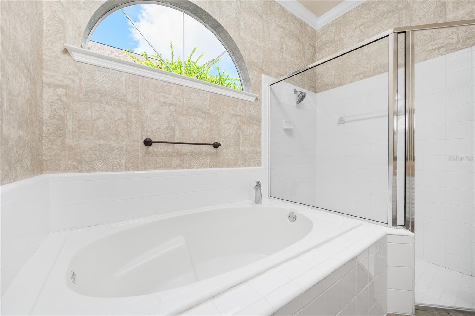 Image 21 of 52 For 9225 26th Avenue