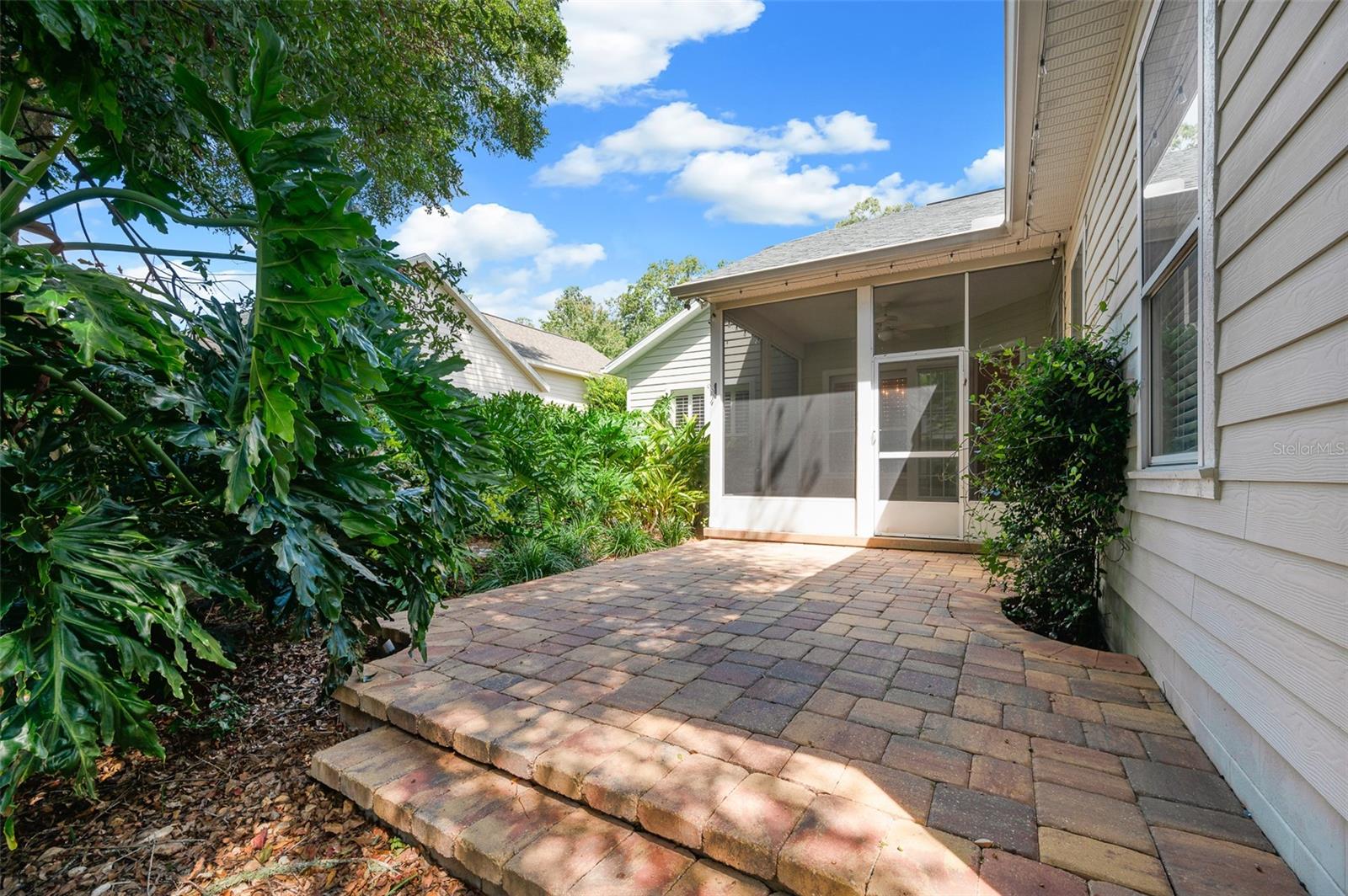 Image 33 of 52 For 9225 26th Avenue