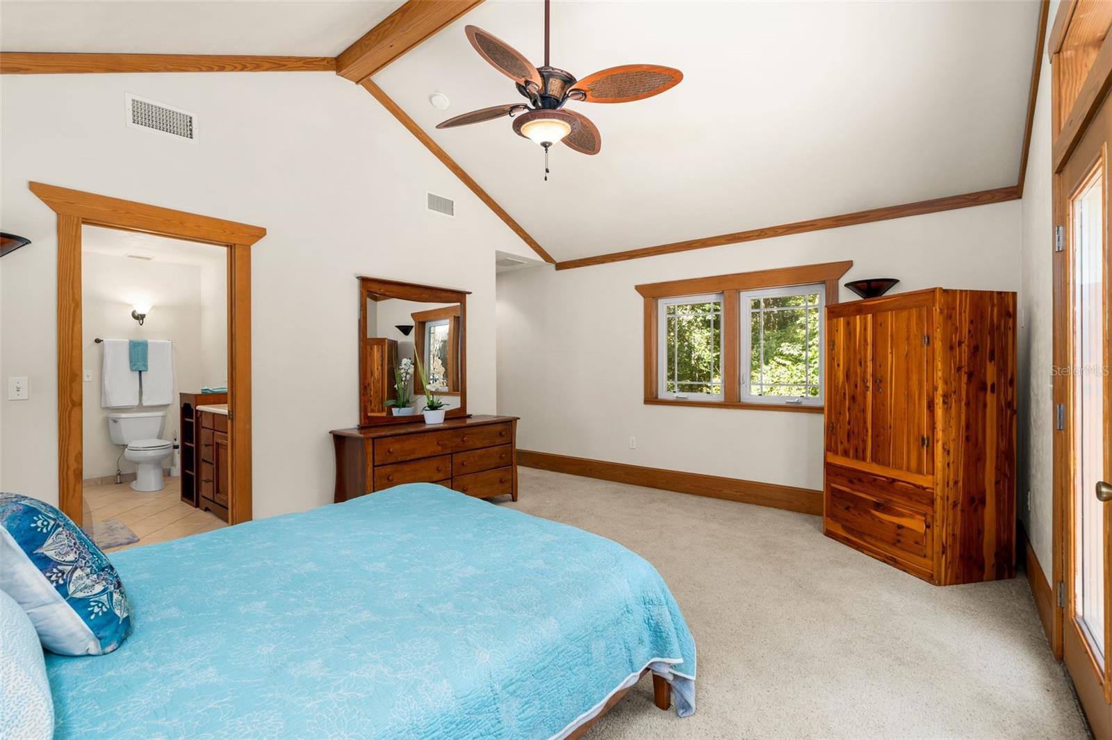 Image 16 of 55 For 6916 67th Avenue