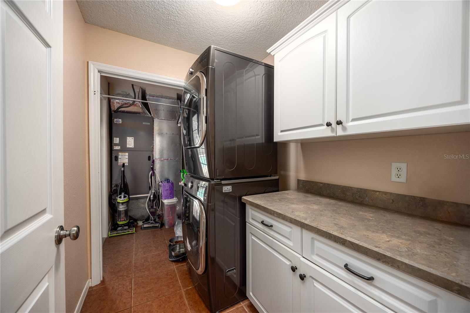 Image 37 of 71 For 8864 Shores Place