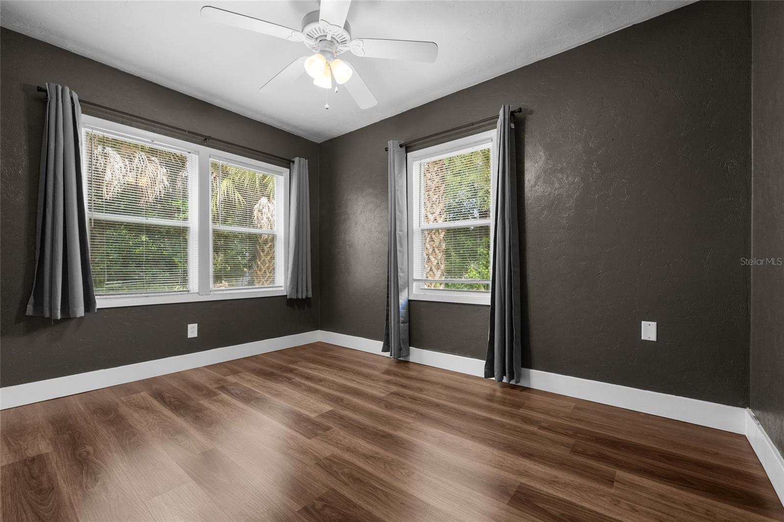 Image 10 of 34 For 1019 24th Avenue