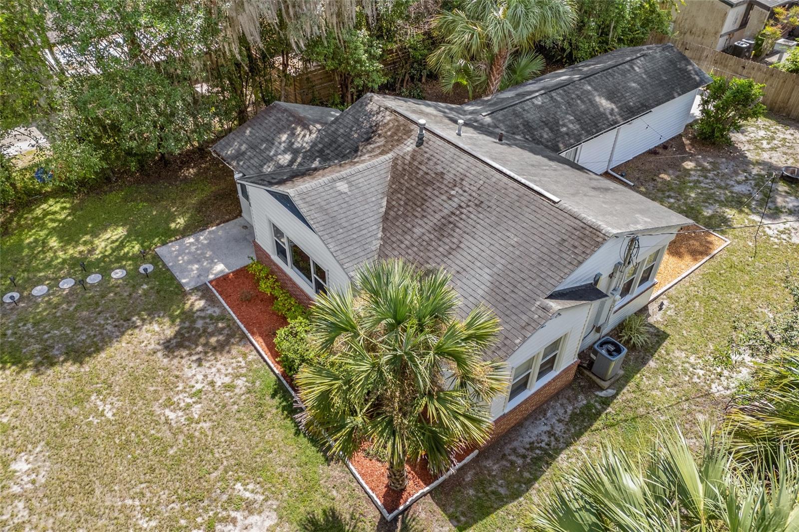 Image 7 of 34 For 1019 24th Avenue