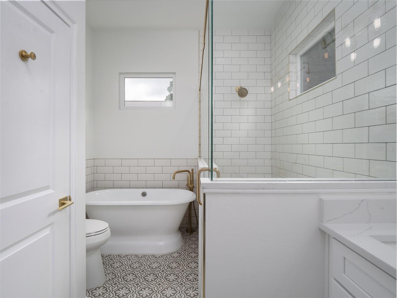 Image 19 of 32 For 1116 50th Drive