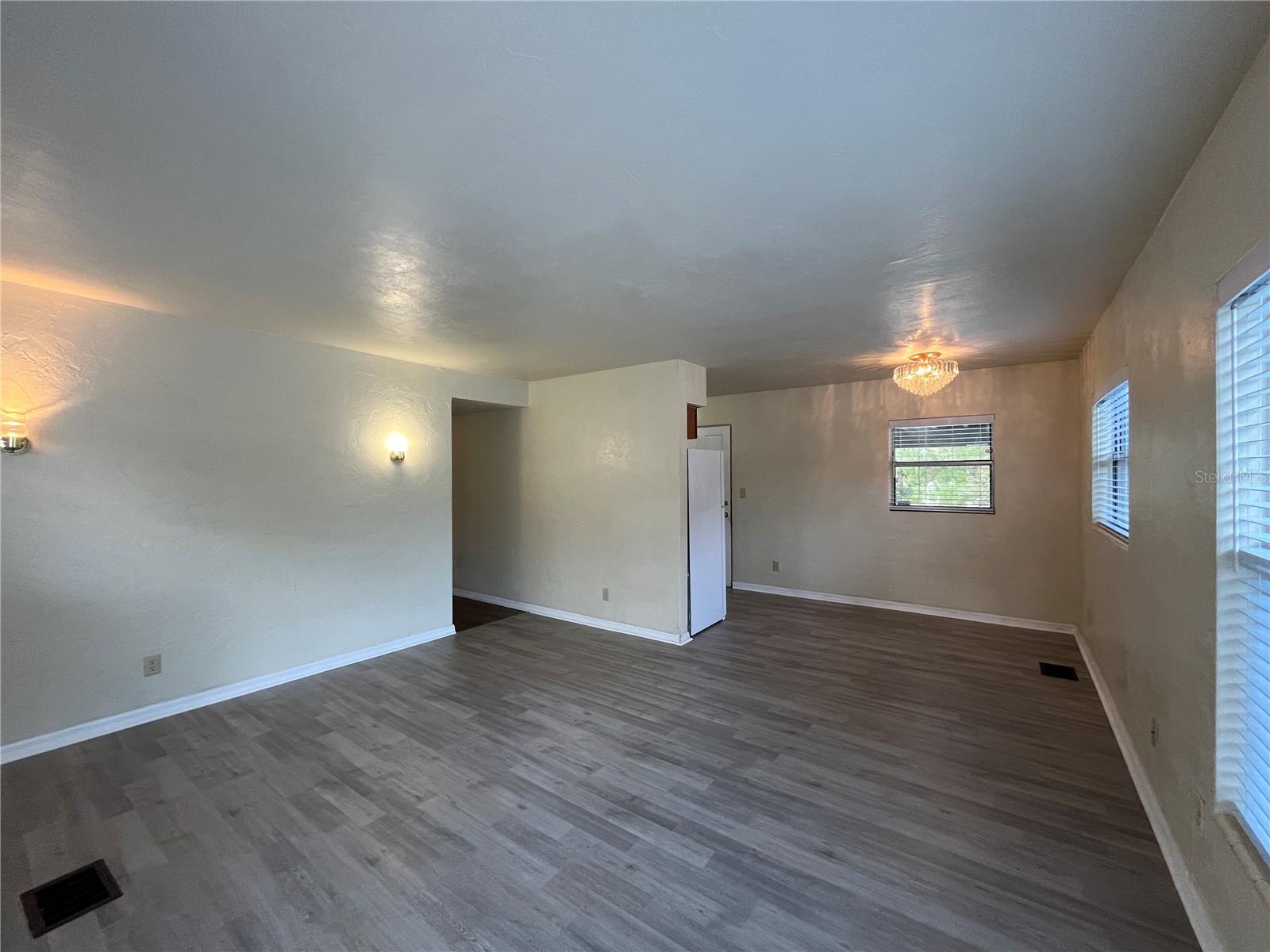 Image 5 of 23 For 501 14th Street