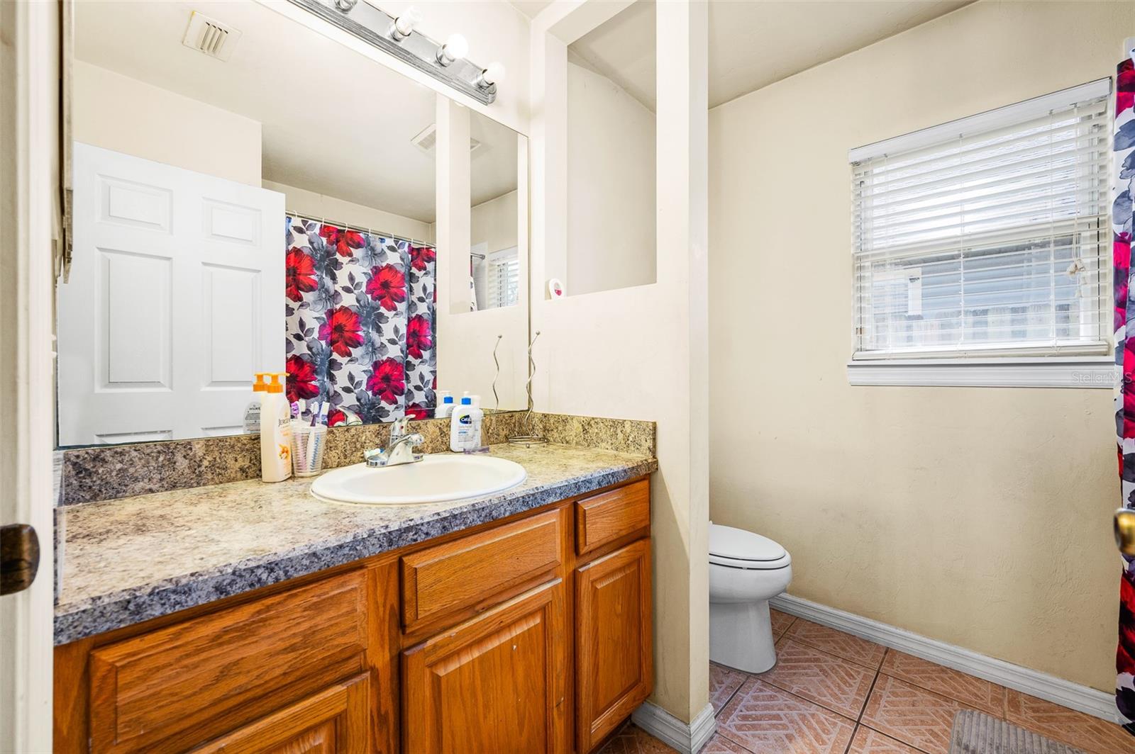 Image 21 of 32 For 7634 88th Street