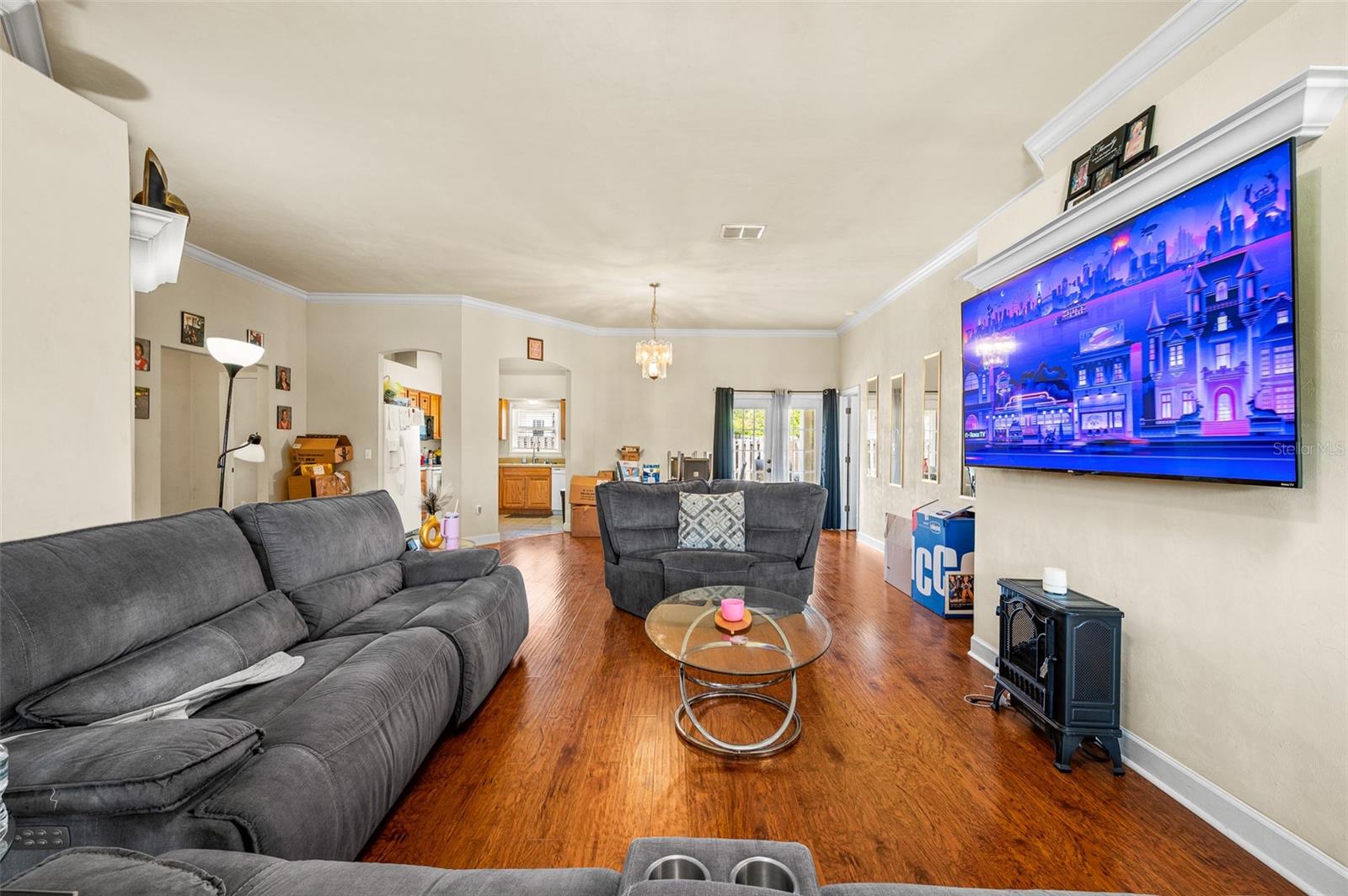 Image 6 of 32 For 7634 88th Street