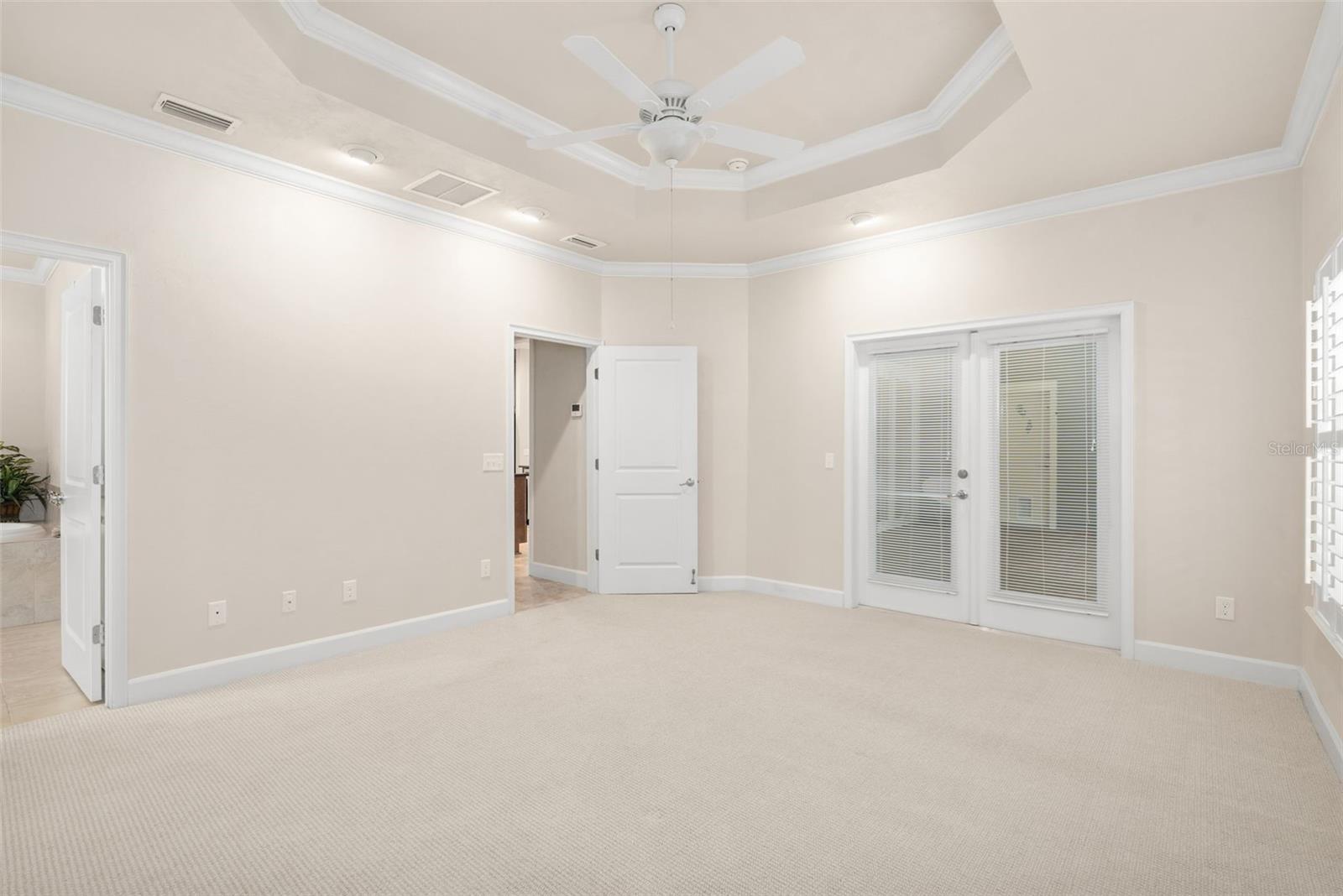Image 19 of 63 For 11922 3rd Lane