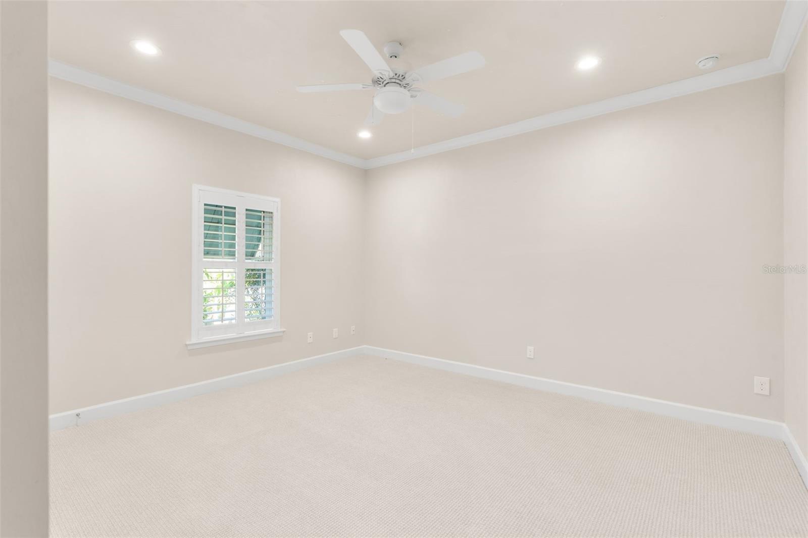 Image 26 of 63 For 11922 3rd Lane