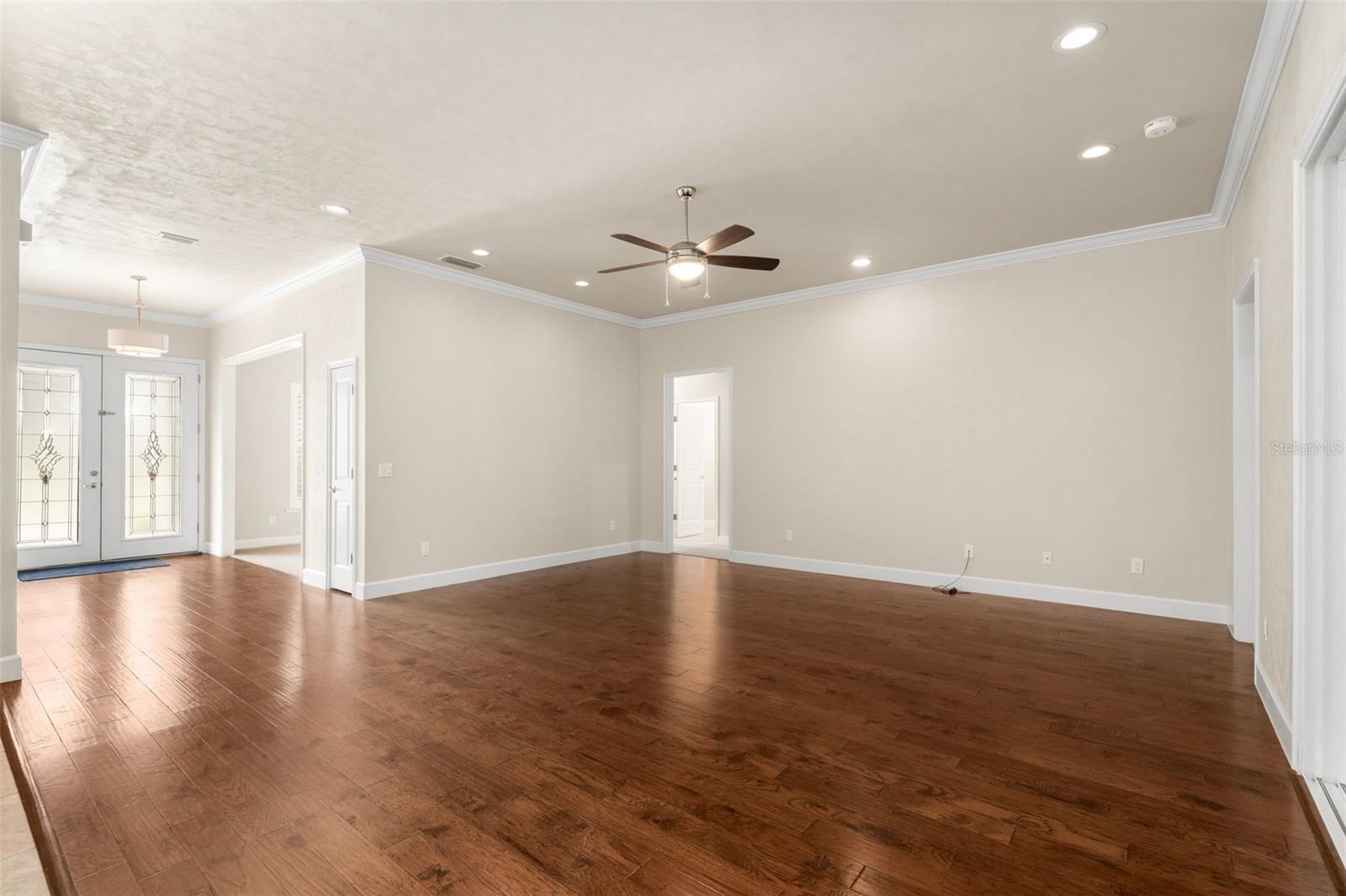 Image 9 of 63 For 11922 3rd Lane
