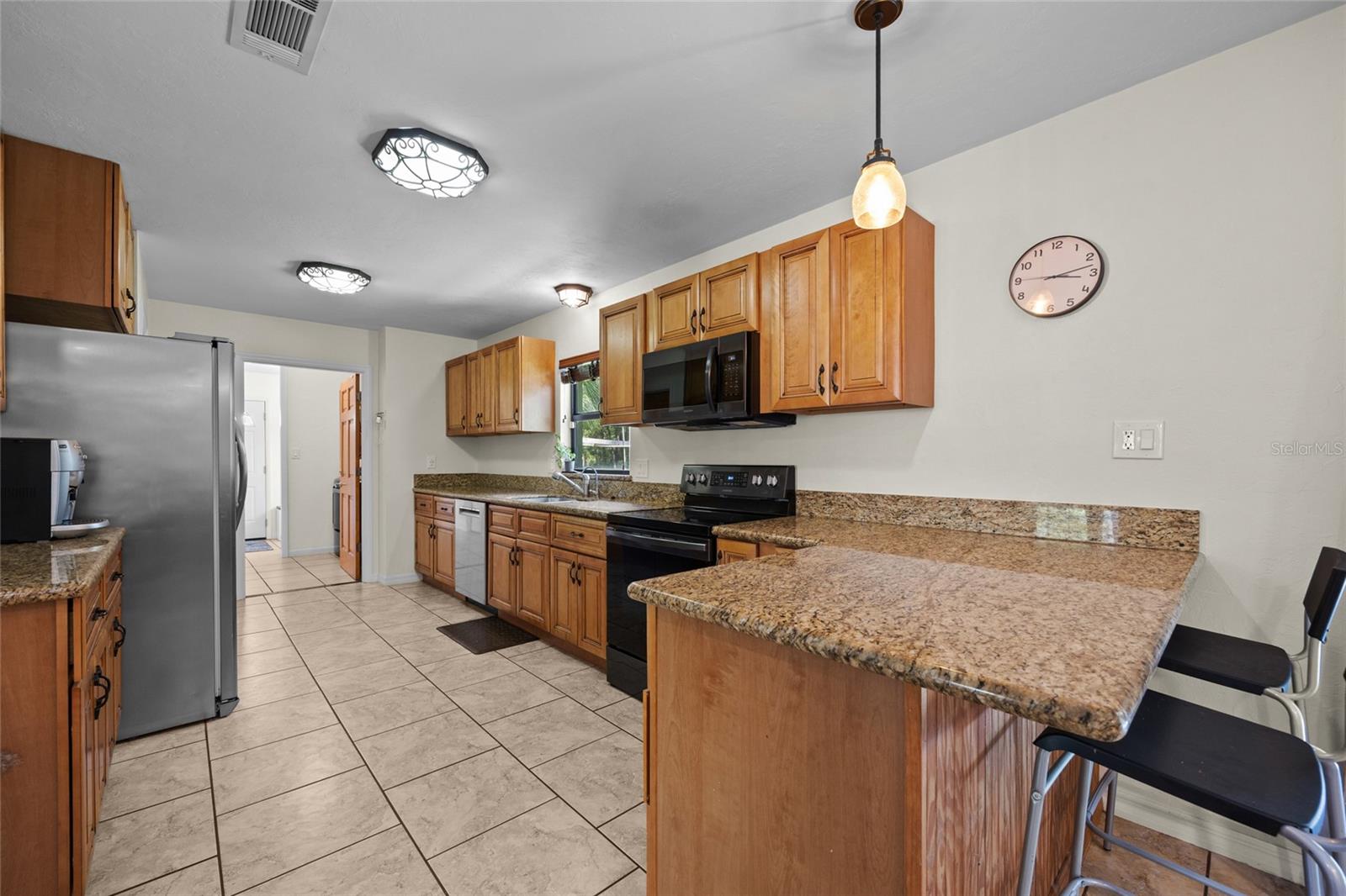 Image 14 of 42 For 3009 Nw 45th Avenue