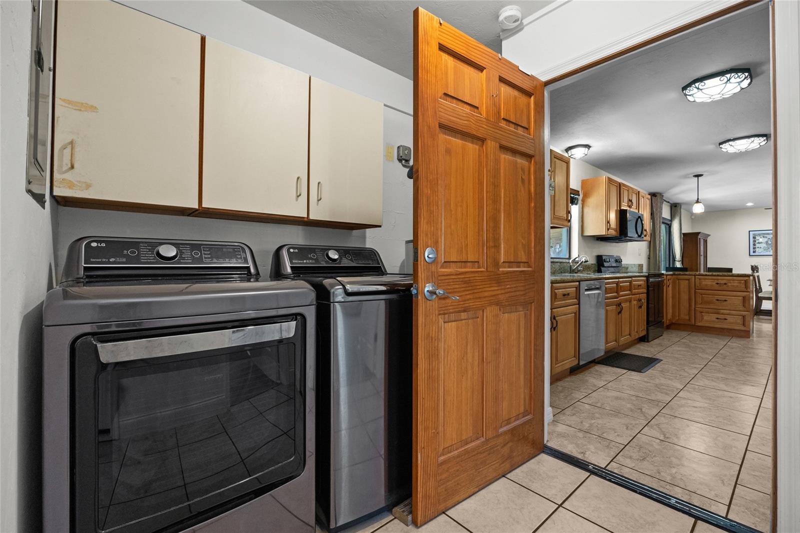 Image 15 of 42 For 3009 Nw 45th Avenue