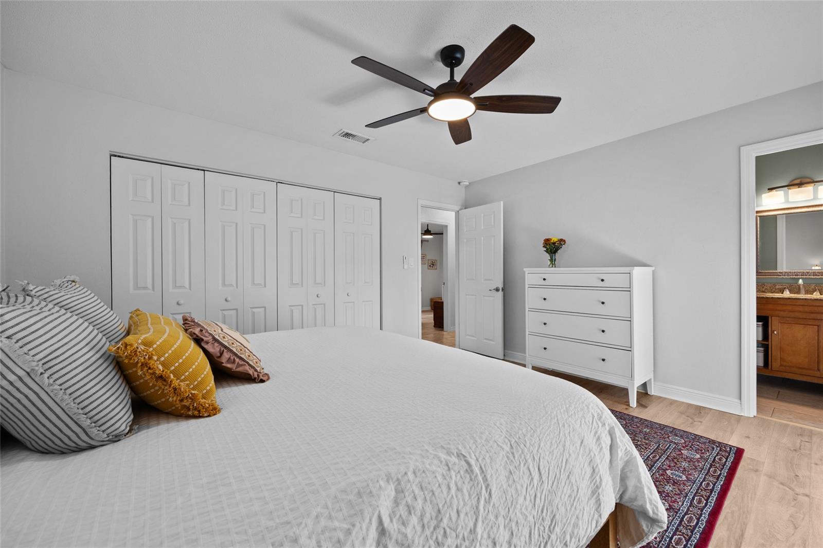 Image 17 of 42 For 3009 Nw 45th Avenue