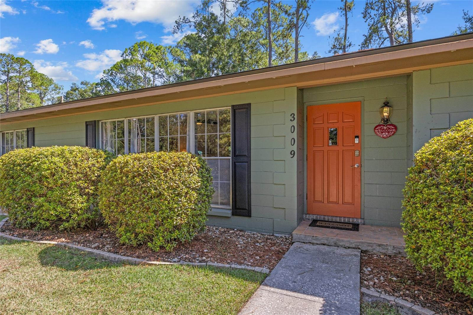Image 2 of 42 For 3009 Nw 45th Avenue