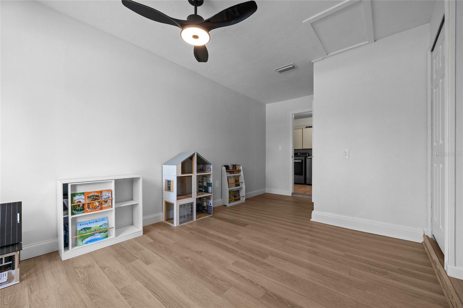 Image 24 of 42 For 3009 Nw 45th Avenue