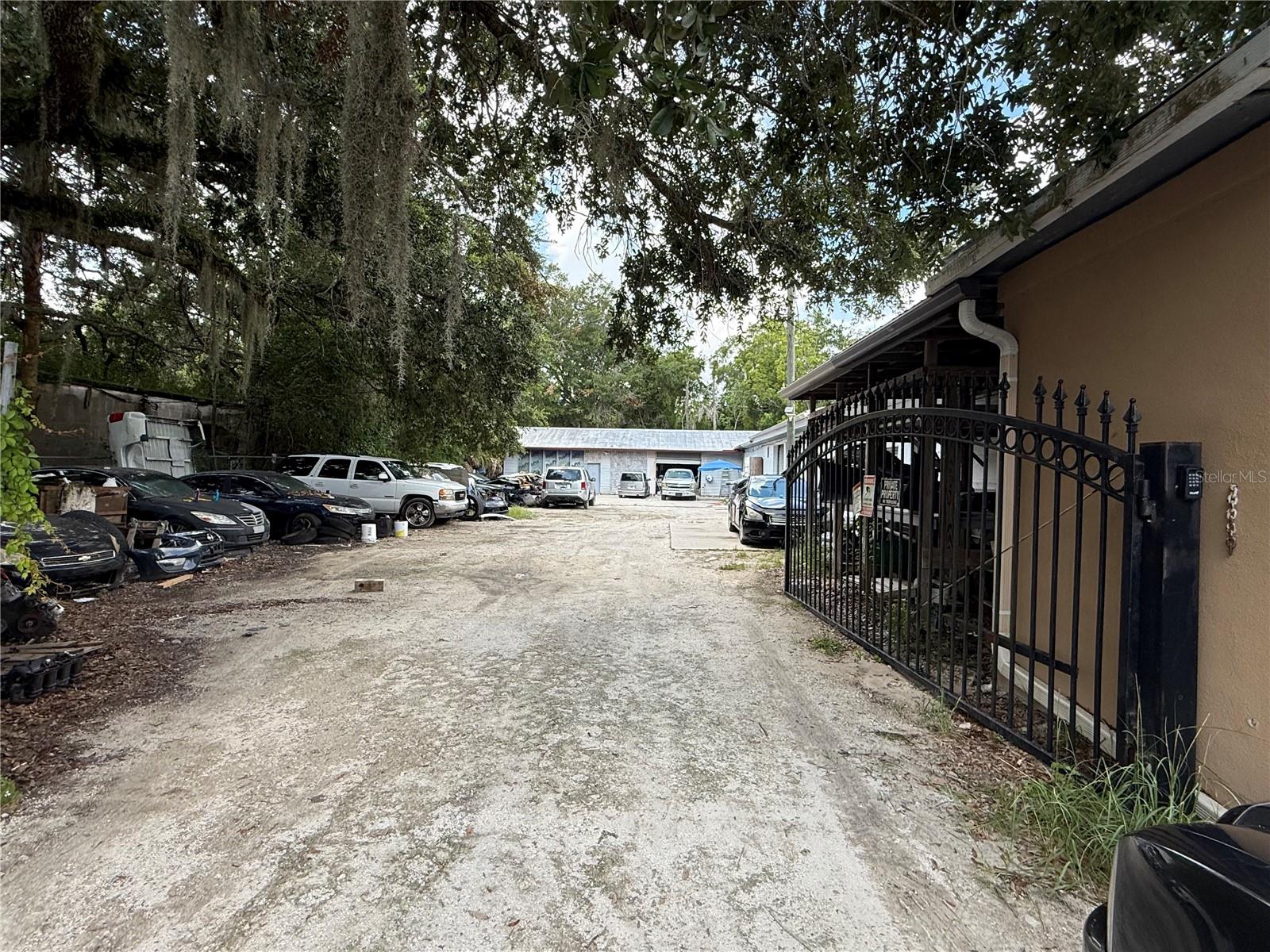 Listing Details for 2604 19th Drive, GAINESVILLE, FL 32609