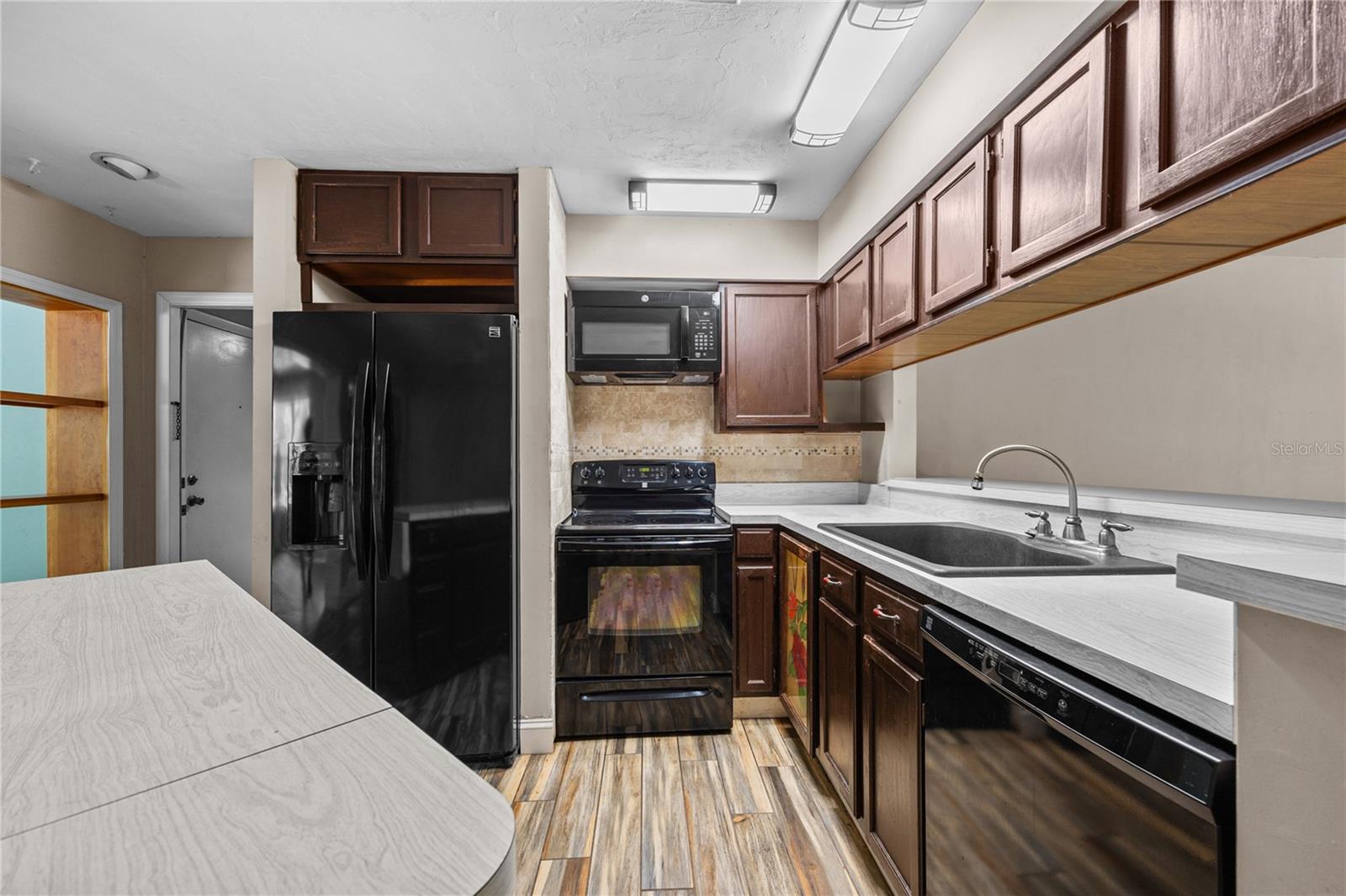 Image 16 of 33 For 211 Heflin Avenue