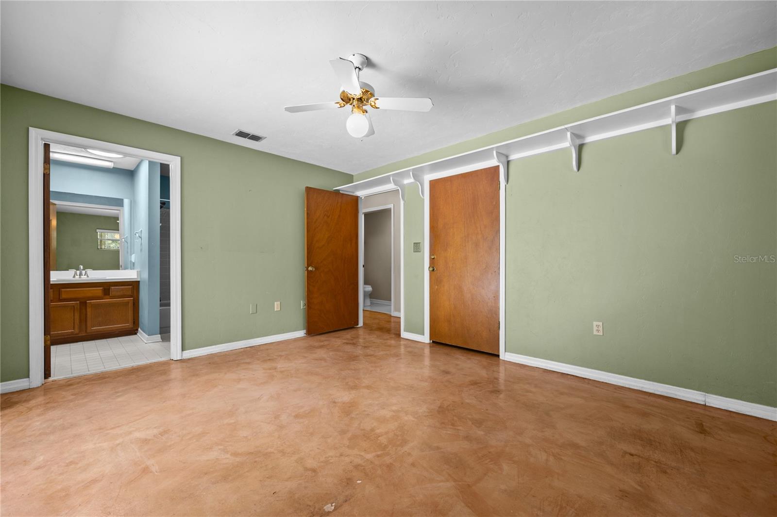Image 23 of 33 For 211 Heflin Avenue