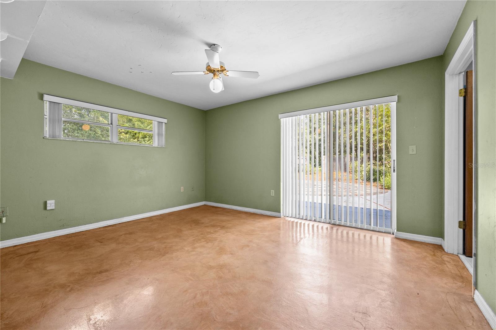 Image 24 of 33 For 211 Heflin Avenue
