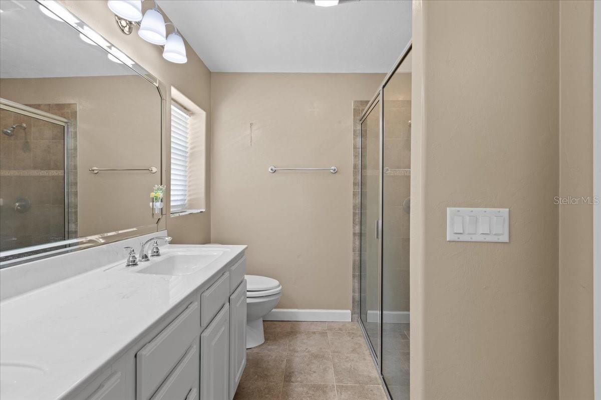 Image 14 of 77 For 4700 55th Avenue