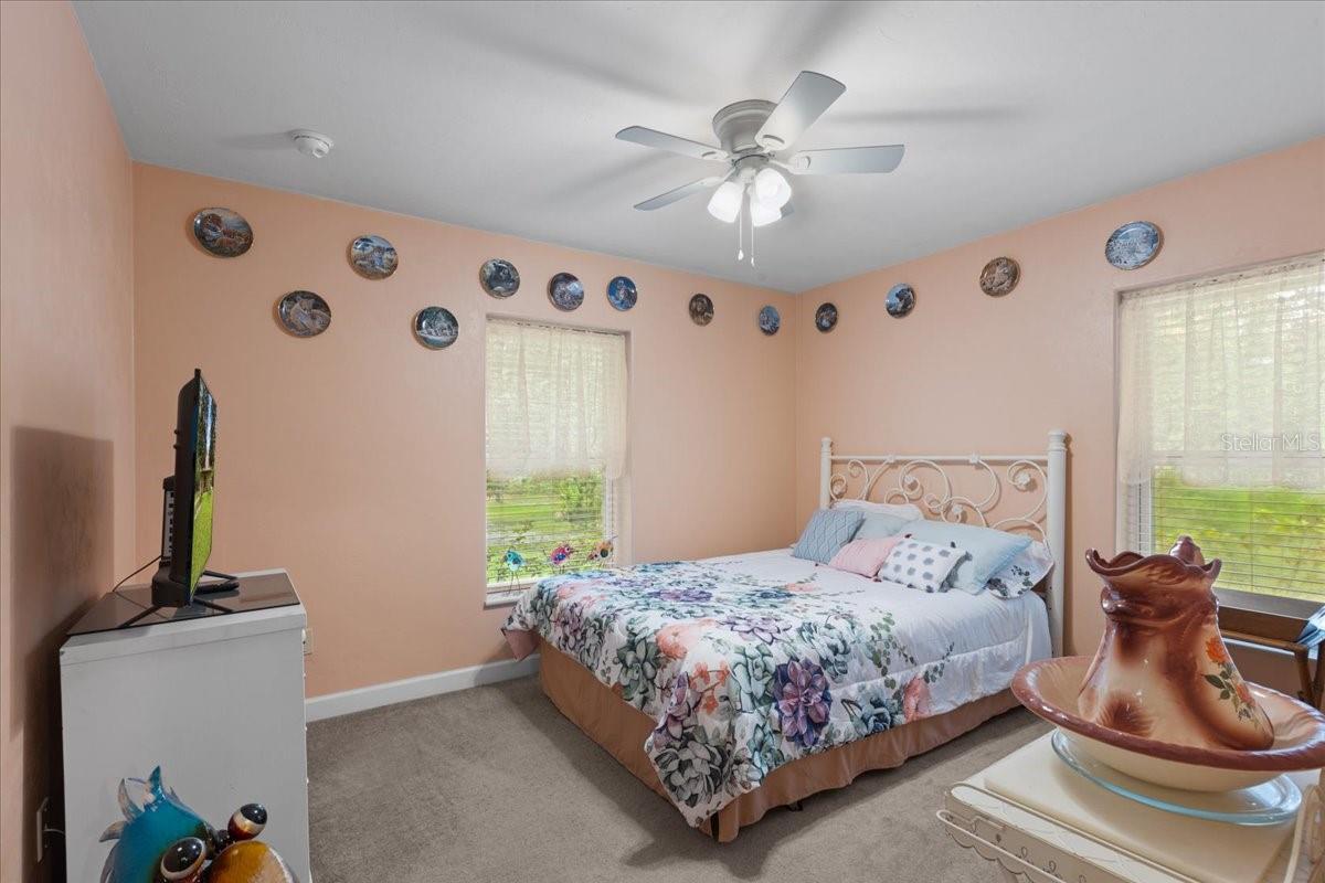 Image 15 of 77 For 4700 55th Avenue