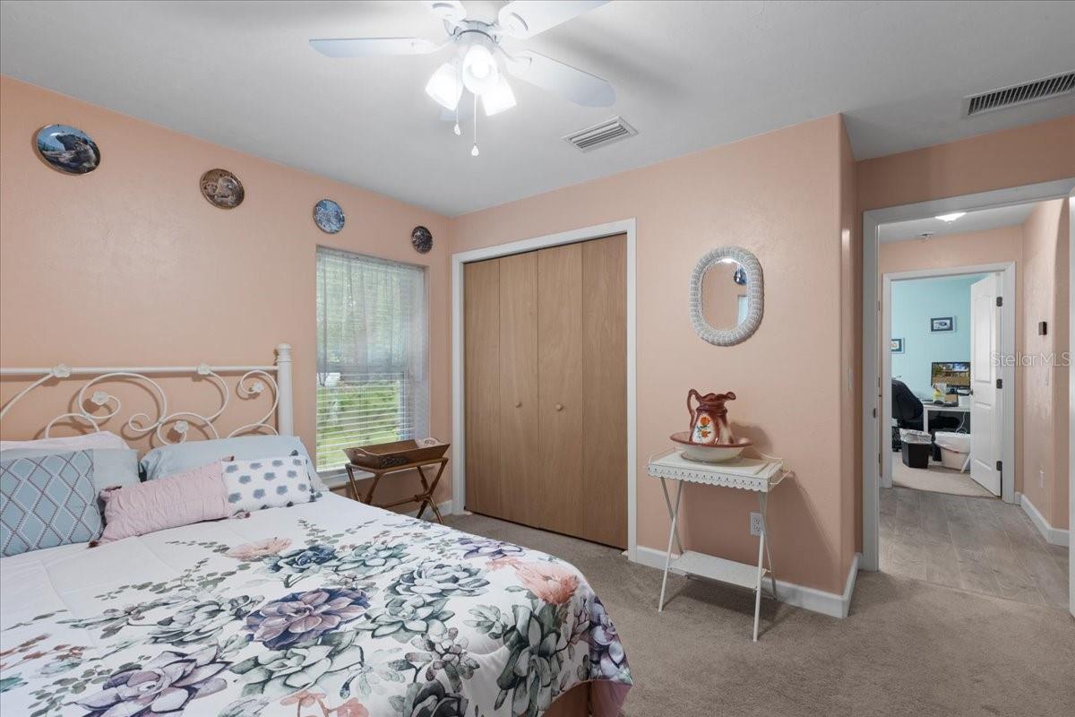 Image 16 of 77 For 4700 55th Avenue