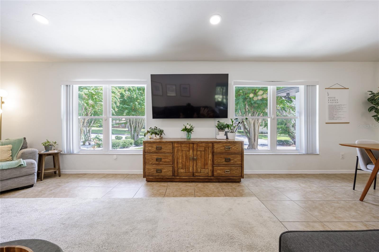 Image 11 of 69 For 1626 21st Street