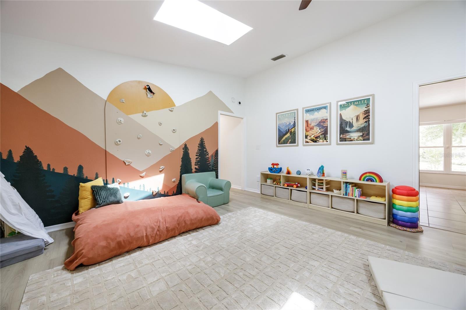 Image 21 of 69 For 1626 21st Street