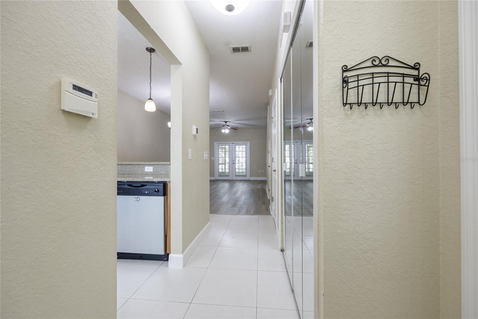 Image 6 of 39 For 2508 35th Place Q101