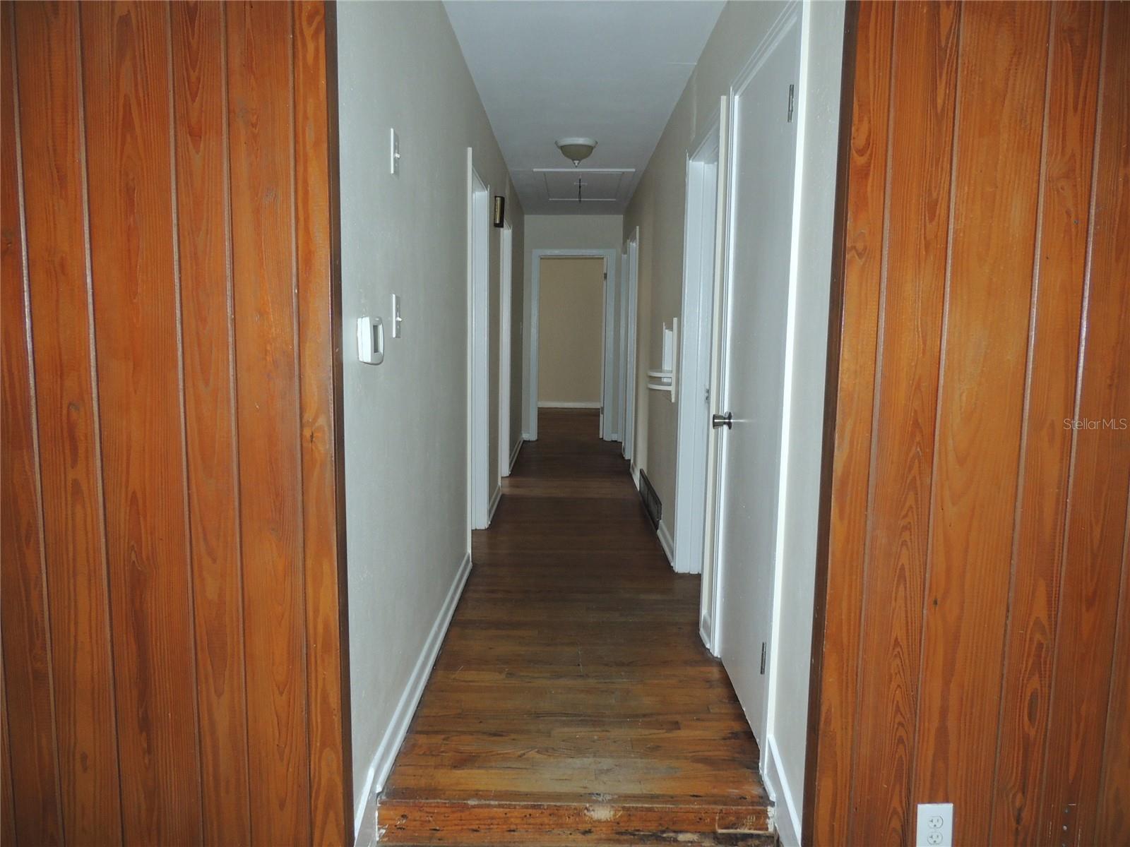 Image 11 of 28 For 1553 21st Avenue