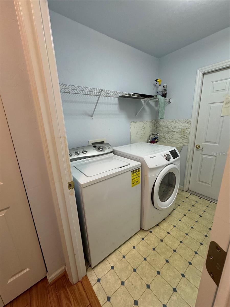 Image 10 of 18 For 5209 30th Lane